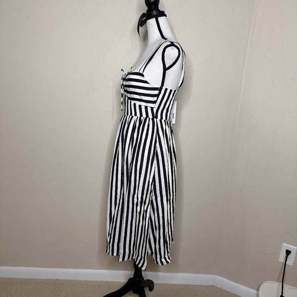 NWT Steve Madden Deyvani Striped Midi Dress - Picture 3 of 11